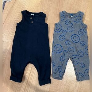 2pc Old Navy Gray Baby Romper